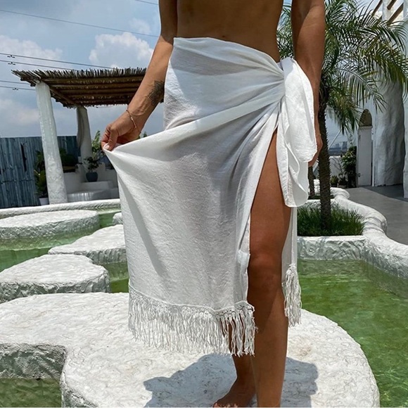 NWOT Beach Blue Hawaiian‎ Sarong Wrap - Picture 2 of 9